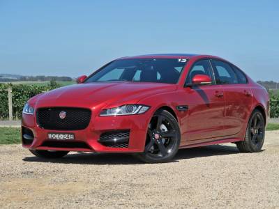 2016 Jaguar XF Review | Prestige, R Sport, Portfolio, XF S | True Class, And Handles Like A Dream