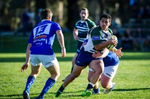 Tino Manuolevao trying to sprint past the royals defence. 