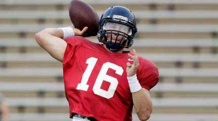 Rice Owls quarterback Taylor McHargue (16) warms up during the Rice spring football game held at Rice Stadium, Friday, March 30, 2012.