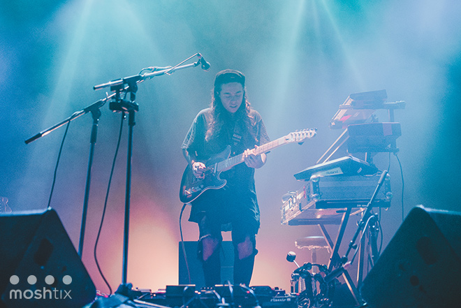 TASH SULTANA - NOTION WORLD TOUR