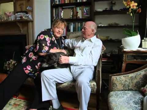 Sylvia Syms chats with Ray Cooney for runforyourwife.co.uk