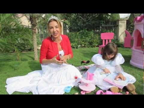 A Day With Joelle - Joelle The Mother - جويل الأم