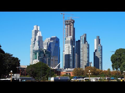 Walking in Buenos Aires ( Argentina)