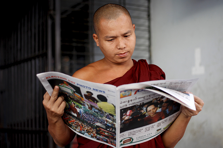 11092015YangonReutersSoeZeyaTun.jpg