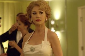 Catherine Zeta-Jones stars as Olivia de Havilland in Feud: Bette and Joan.