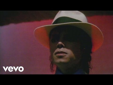 Michael Jackson - Smooth Criminal (Official Video)