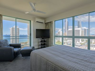 Master Bedroom Ocean View with Foxtel