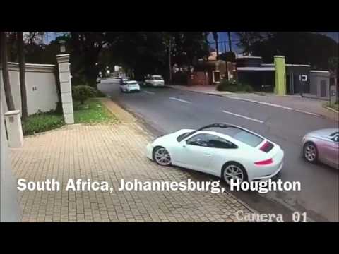 Over in seconds - Quick thinking Porsche driver outwits an armed hijacker -Johannesburg,South Africa