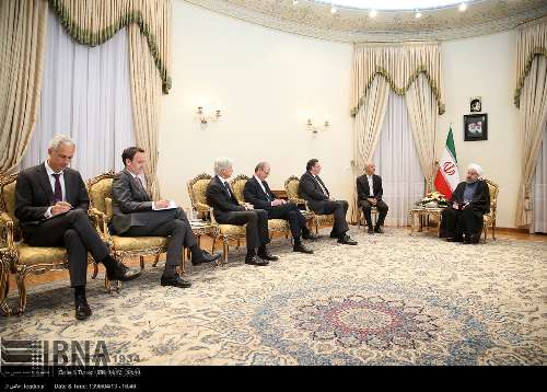 Rencontre entre le PDG de Total Patrick Pouyanné et le président Hassan Rohani