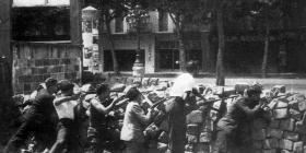 CNT barricade on the Ramblas, May 1937