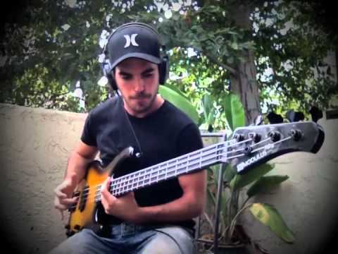 Miki Santamaria - Extreme Slap & Tapping Bass Solo (WITH TABS!) - Modulus Funk Unlimited (Flea Bass)