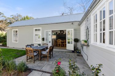 Clever update gives Mittagong cottage a new lease on life