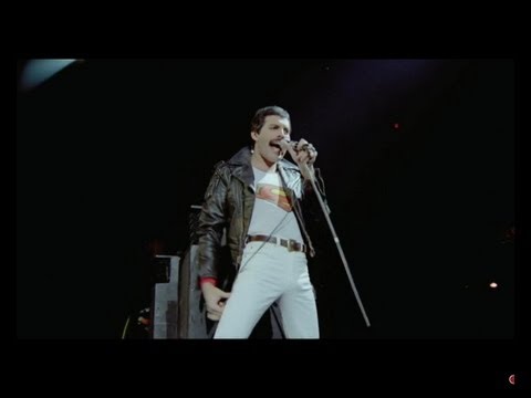 Queen - We Will Rock You (Rock Montreal)