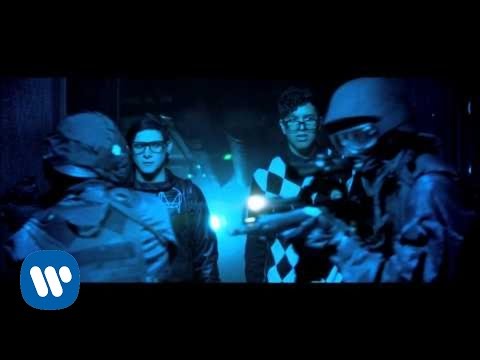 SKRILLEX + ALVIN RISK - TRY IT OUT [OFFICIAL VIDEO]