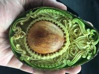 Avocado art is a thing, and we're mesmerised by it