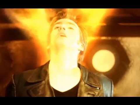 Ninth Doctor Regenerates - Christopher Eccleston to David Tennant - Doctor Who - BBC