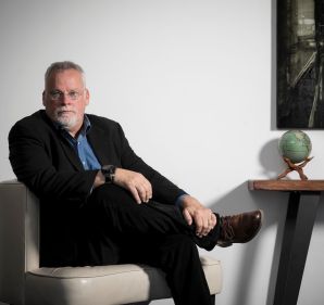 Author Michael Connelly photographed in his Los Angles, California home.