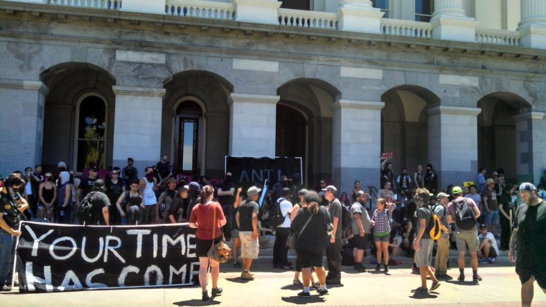 sacramento-nazi-rally-2016-06-26