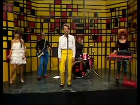 The B-52's - Private Idaho (1980)