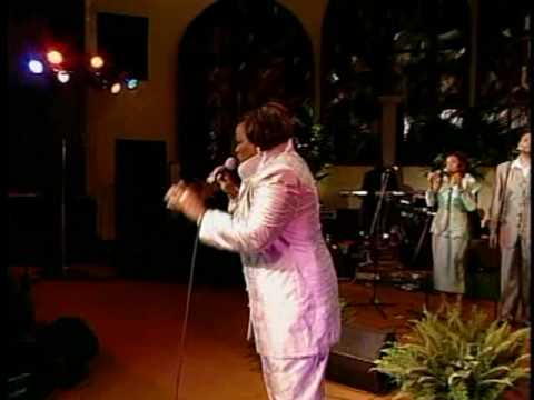 Kurt Carr & The Kurt Carr Singers - For Every Mountain