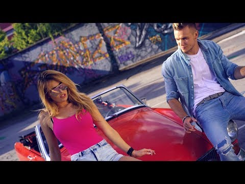 Lidija Bacic Lille & Luka Basi - Solo (official video 2017 HD)