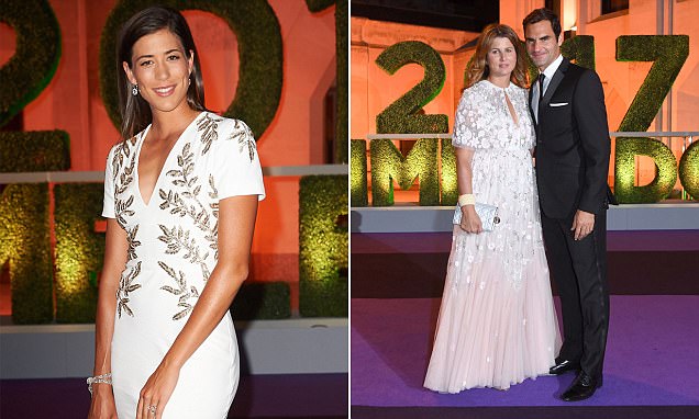 Muguruza leads out Wimbledon stars for champion's dinner