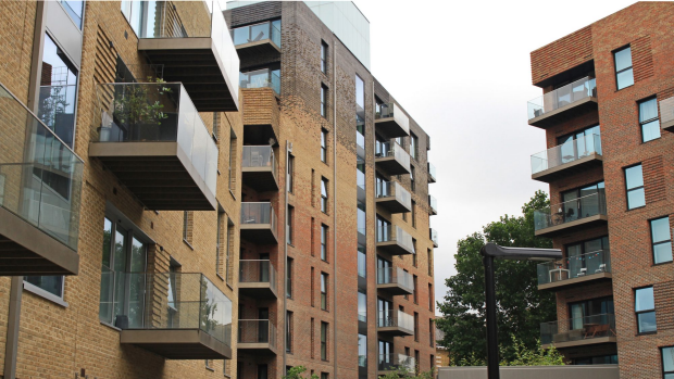 Lendlease used bricks matching colours of buildings in the Elephant and Castle area.