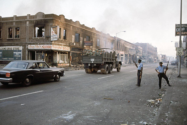 Detroit, riot, 1967, police, National Guard, US, anti-racism