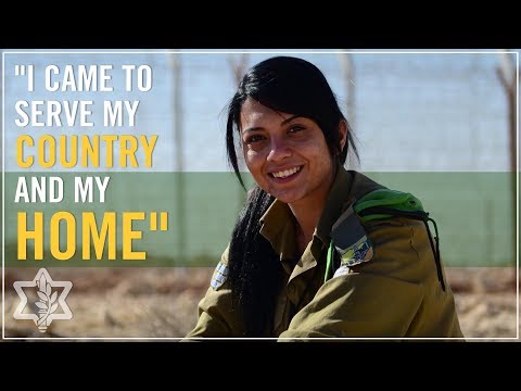 Female Arab Soldier: "I Came to Serve My Country and My Home"