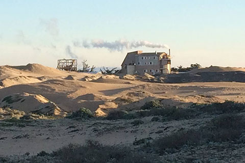 Agreement Reached to Close Cemex Sand Mine in Marina