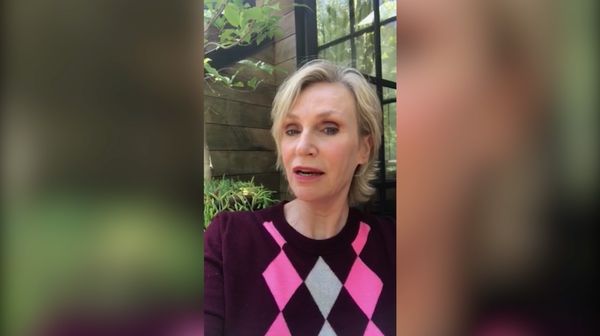 Jane Lynch has some kind words for Christopher Guest