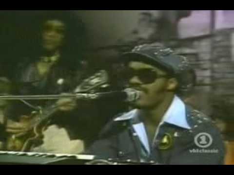 Stevie Wonder - Superstition Music Video