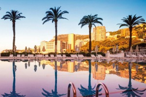 The swimming pool at the Monte-Carlo Beach Club.