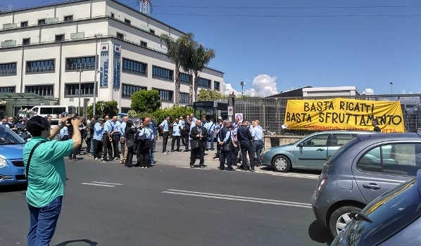 [Roma] Protesta Roma Tpl – Questo è il privato!