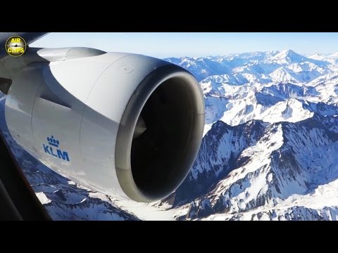 MEGA LOW MOUNTAIN FLIGHT on KLM B777-300! Approach: Andes mountains into Santiago, Chile [AirClips]