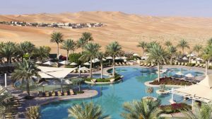 sublime desert settings: Qasr Al Sarab.