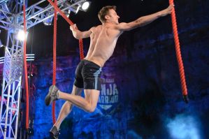 Lee Cossey in the Australian Ninja Warrior grand finale.