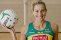 Laura Geitz has announced her return to netball after signing with the Queensland Firebirds.