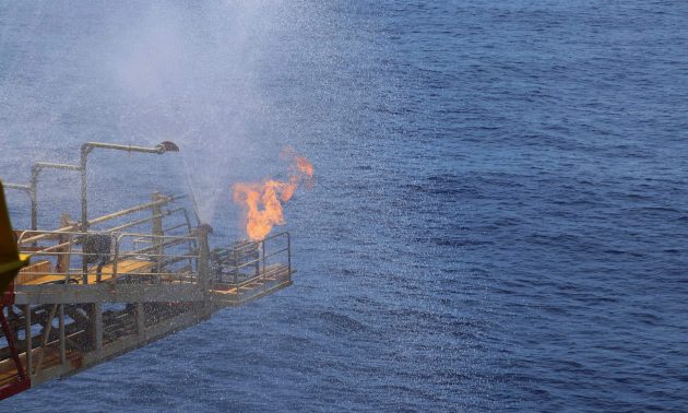 A Chinese natural gas drilling platform in the Shenhu area of the South China Sea, southeast of Zhuhai, Guangdong province, China, July 9, 2017. Picture: Reuters/Stringer