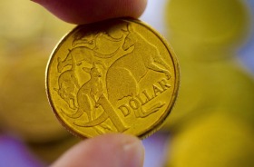 Australia's bond yield premium over Treasuries is likely to narrow again as Fed and RBA rates diverge, Moffitt said. ...