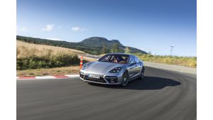 2018 Porsche Panamera Turbo S E-Hybrid.