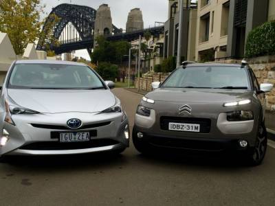 2016 Citroen C4 Cactus v Toyota Prius REVIEW | Who Rules At The Bowser?