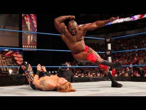 WWE Superstars - October 13, 2011