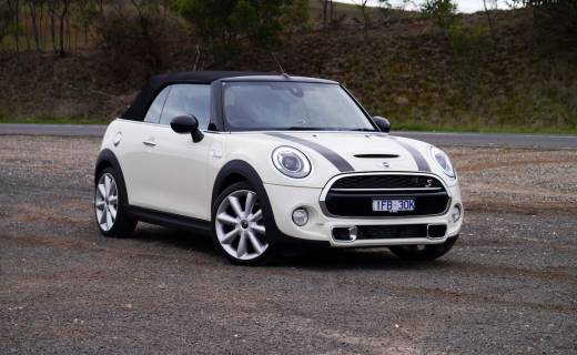 2016 MINI Cooper S Convertible REVIEW | Price slashed, But Fun-Factor Intact