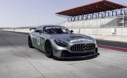 Mercedes-Benz Unveils AMG GT4 Race-Ready Package