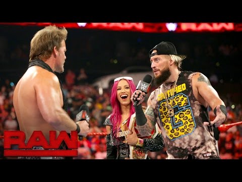 Sasha Banks and Enzo Amore are confronted by a couple of "haters": Raw, Aug. 1, 2016