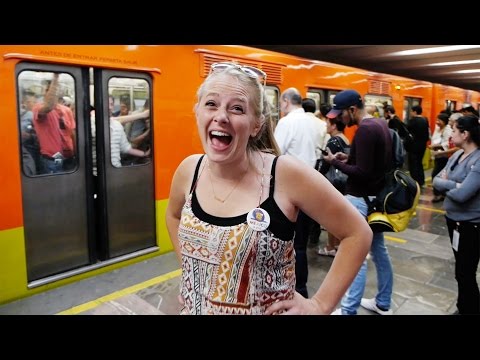 🇲🇽 Mexico City Tour! - Travel couple VLOG #324