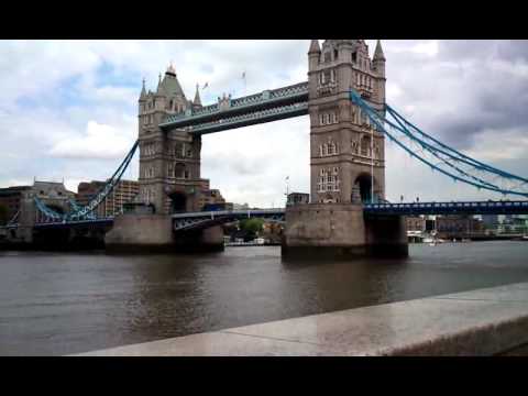 Tour of London Bridge