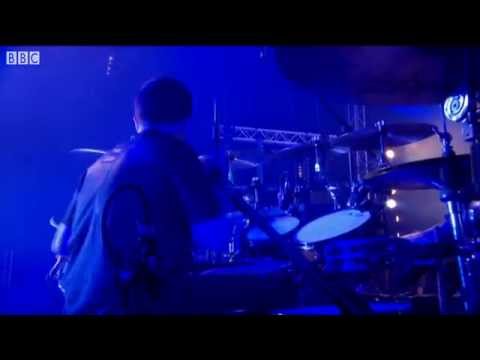 Manic Street Preachers - Walk Me To The Bridge live at T in the Park 2014