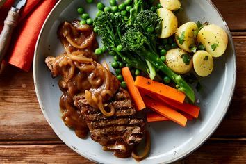 Porterhouse steaks with onion gravy